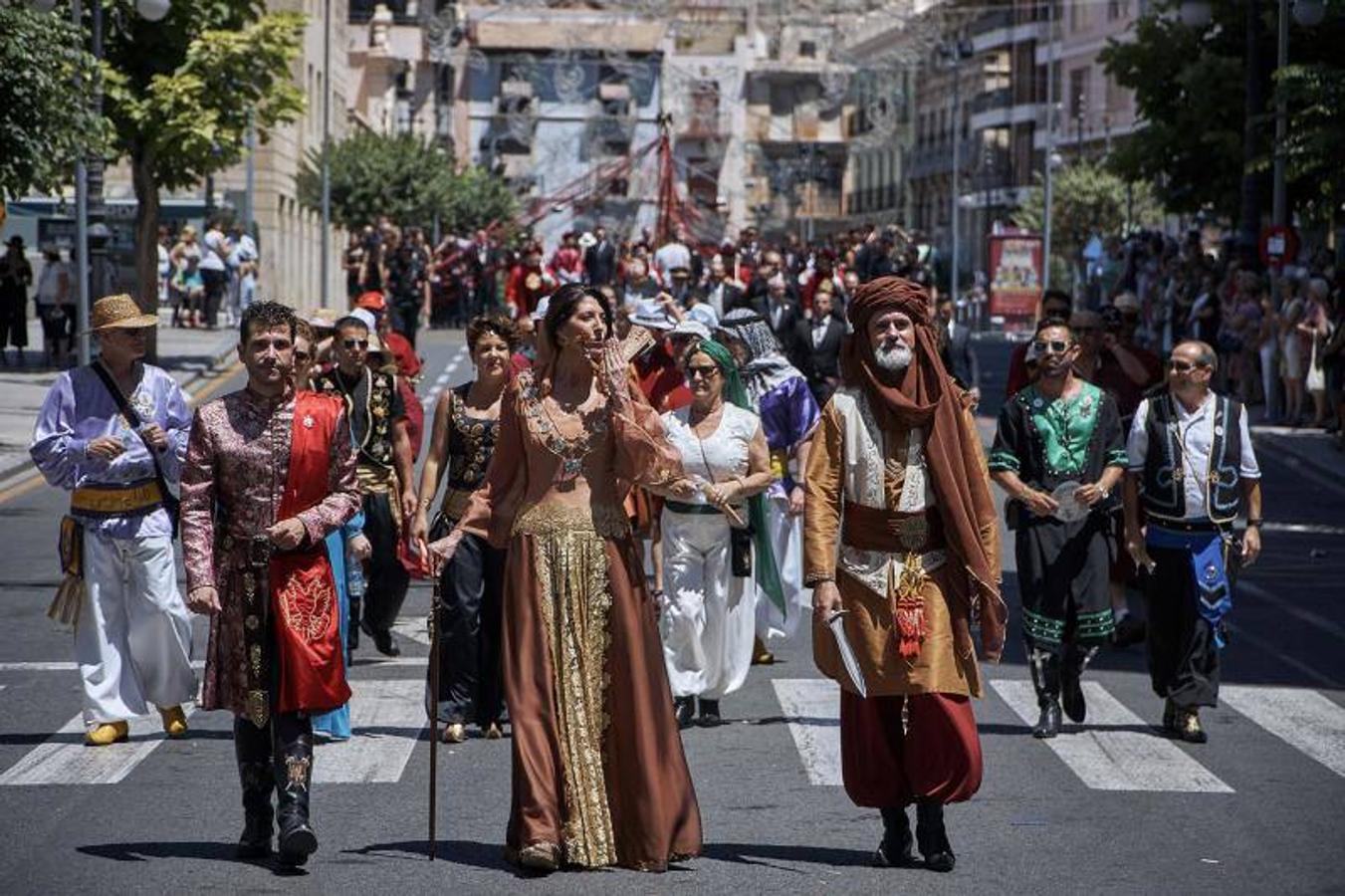 Desfile de la Gloriosa Enseña del Oriol