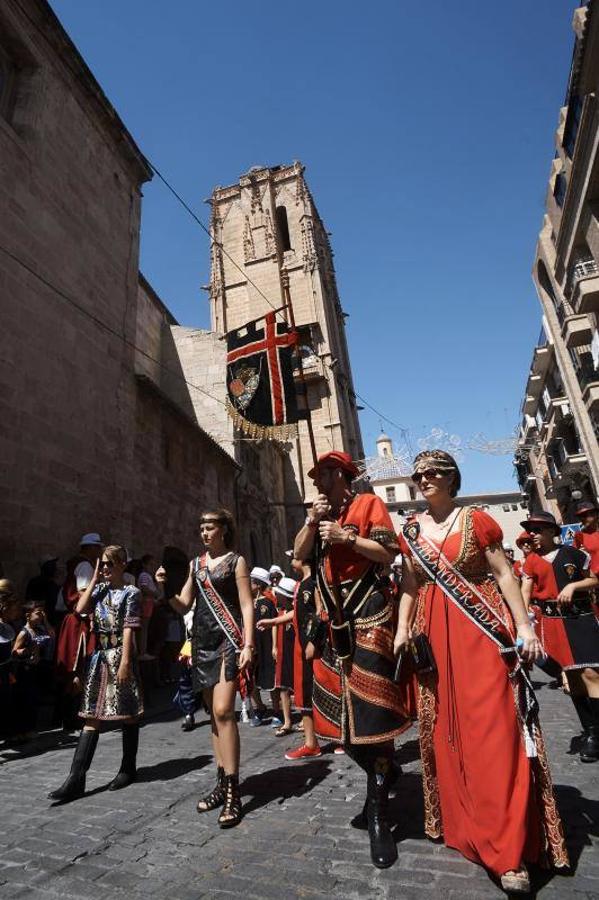 Desfile de la Gloriosa Enseña del Oriol