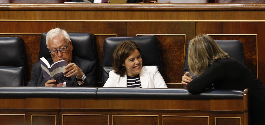 Un arranque de legislatura discreto y sin espectáculo