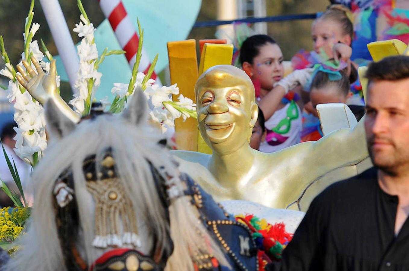 Fotos de la Batalla de Flores 2016 de la Feria de Julio de Valencia