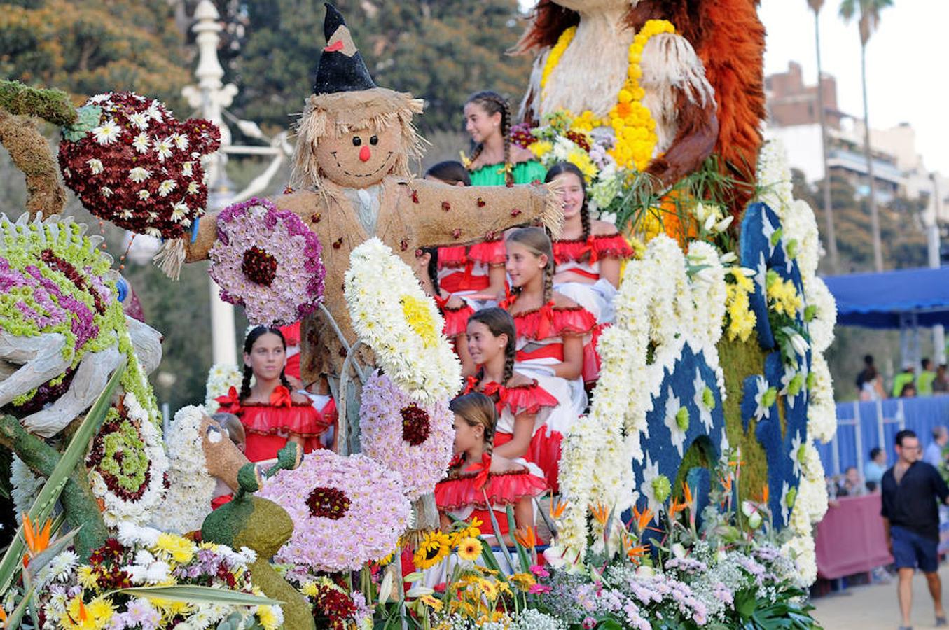 Fotos de la Batalla de Flores 2016 de la Feria de Julio de Valencia