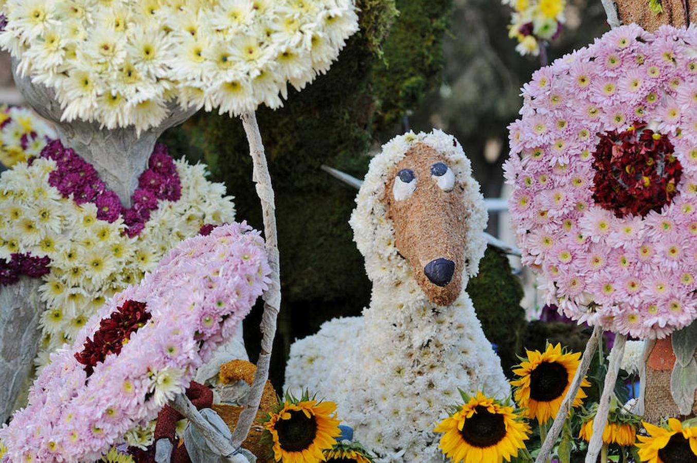Fotos de la Batalla de Flores 2016 de la Feria de Julio de Valencia