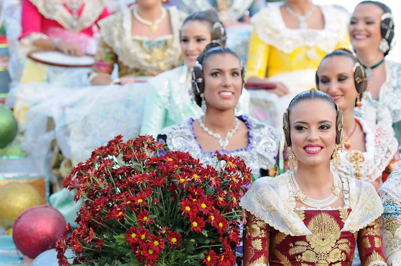 Fotos de la Batalla de Flores 2016 de la Feria de Julio de Valencia
