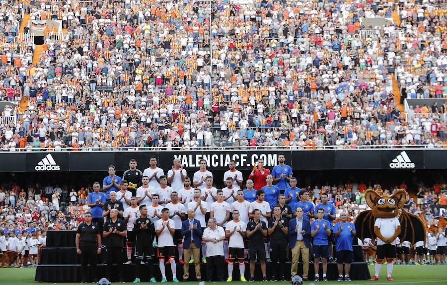 Fotos de la presentación del Valencia CF en Mestalla