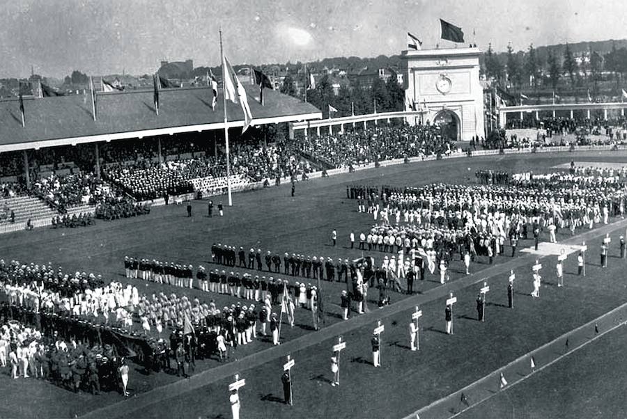 1920. En los Juegos de Amberes participaron 2.626 deportistas (solo 65 mujeres) frente a los 11.500 de los de Río (el 45% mujeres).