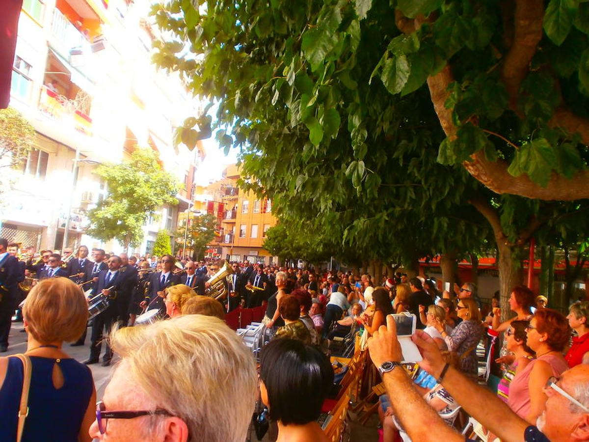 Villena vibra con &#039;La Entrada&#039;