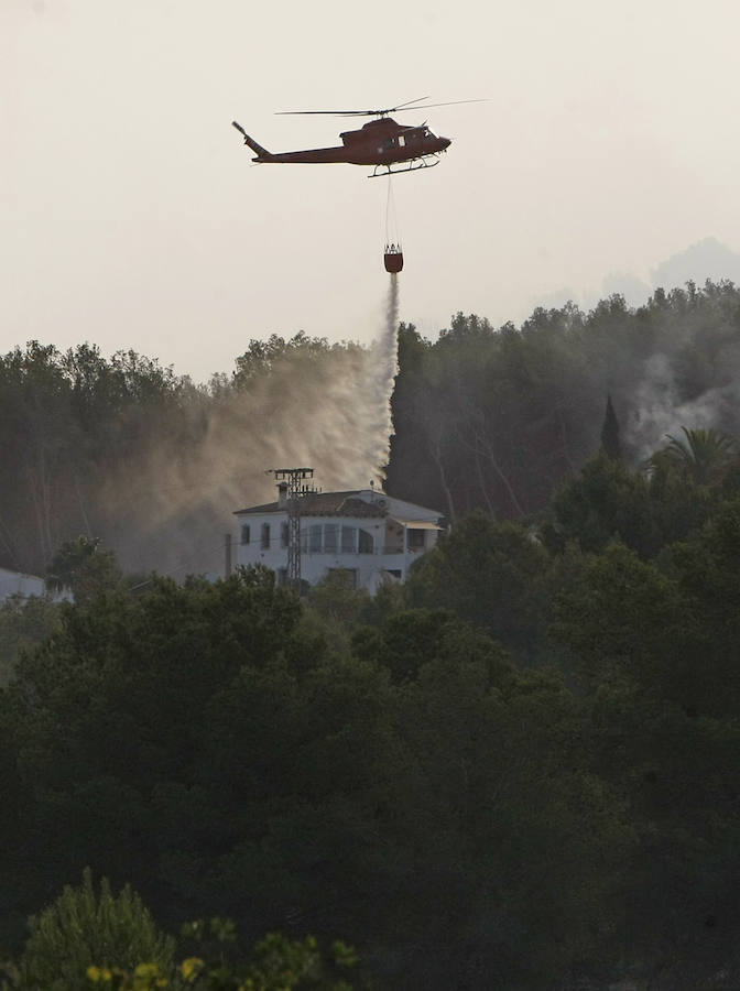 Fotos del incendio de la Granadella, en Xàbia y Benitatxell