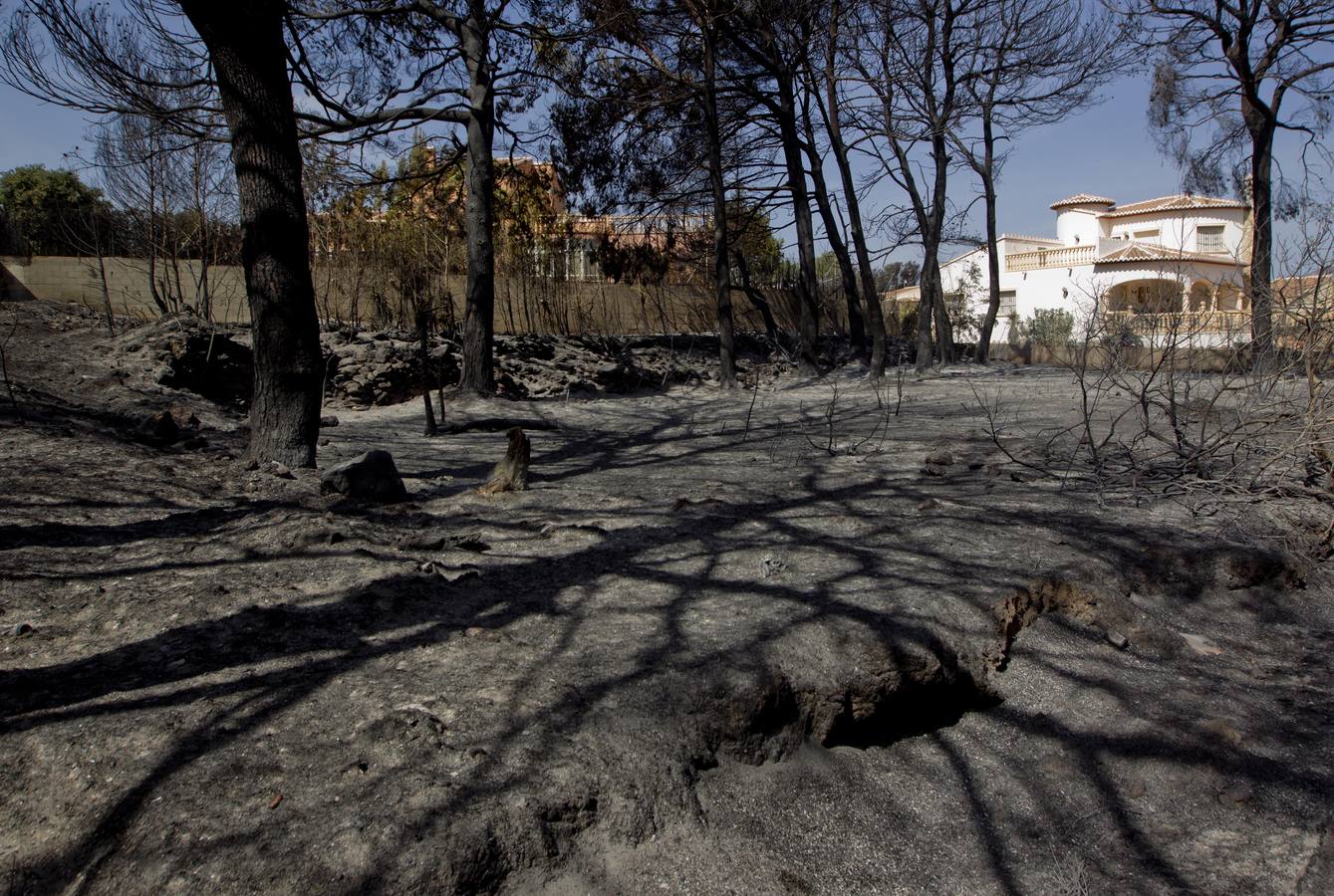 Fotos del incendio de la Granadella, en Xàbia y Benitatxell