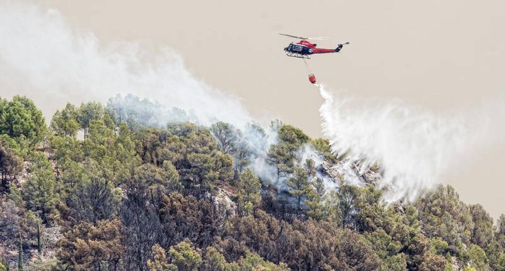 El fuego amenaza la sierra de Bernia