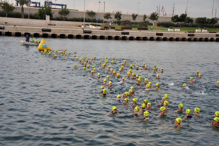 Fotos del triatlón en la Marina Real (domingo 11 de septiembre)