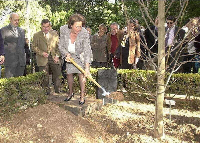 Fotos de la trayectoria de Rita Barberá en el PP