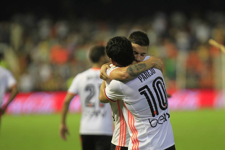 Las fotos de la victoria del Valencia ante el Alavés por 2-1