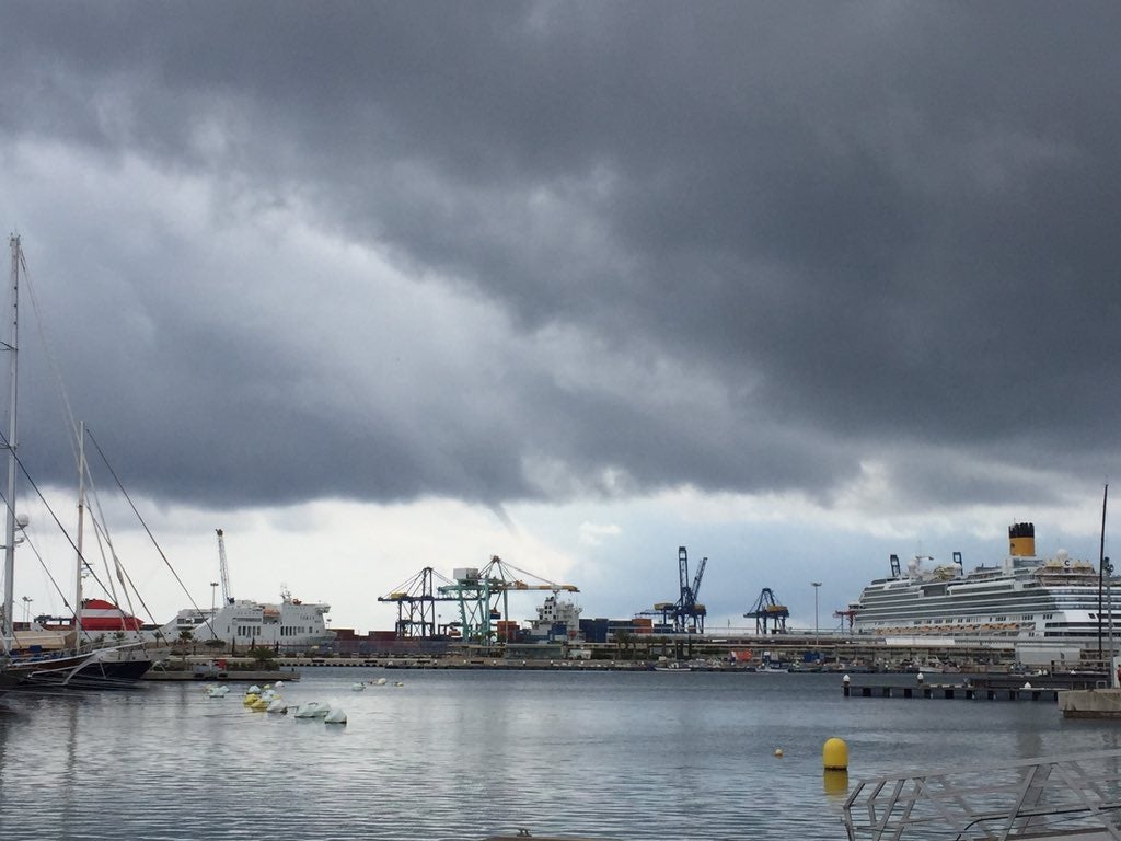 Fotos de las mangas marinas en Valencia