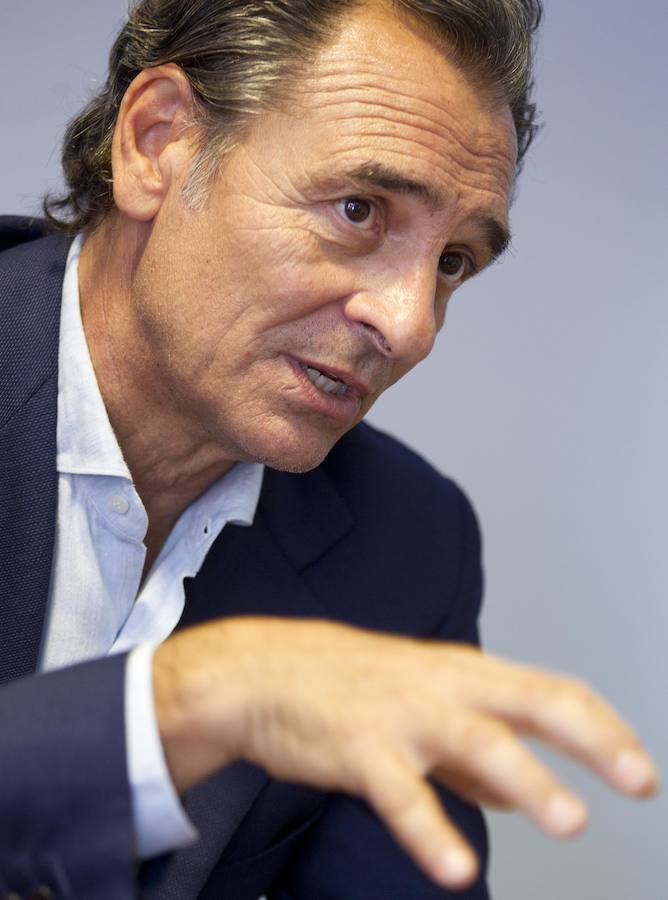 Las imágenes de la entrevista a Cesare Prandelli en Las Provincias