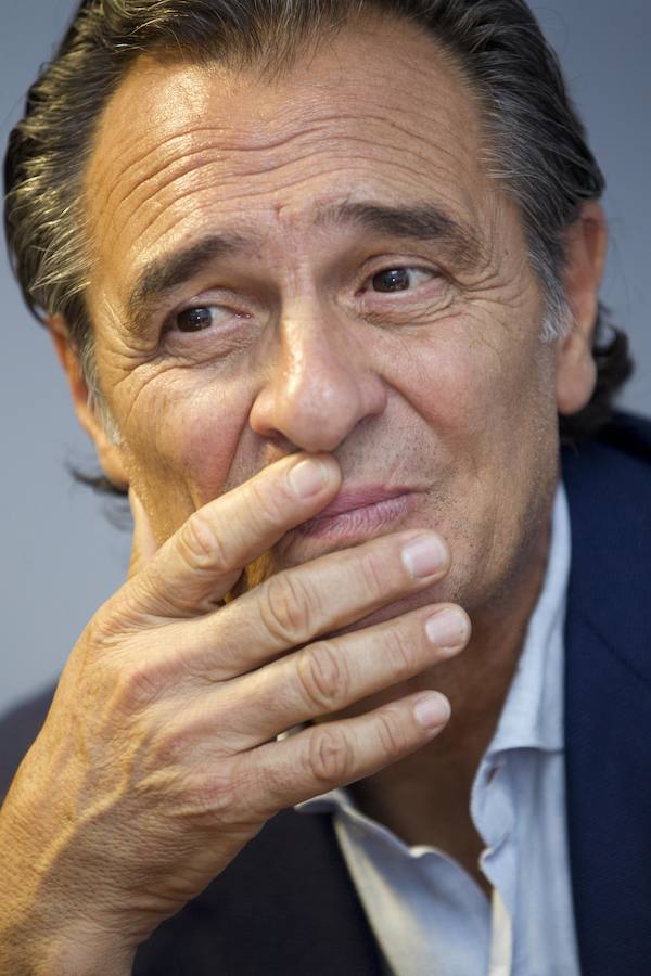 Las imágenes de la entrevista a Cesare Prandelli en Las Provincias
