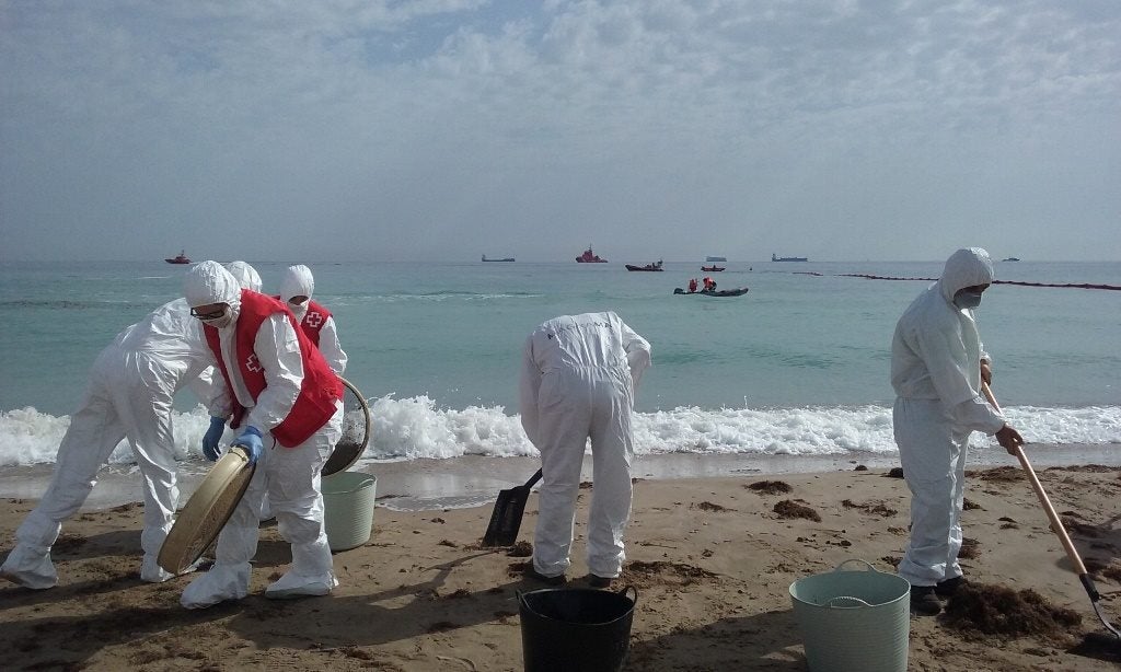 Fotos del simulacro contra la contaminación marina en el litoral de Valencia