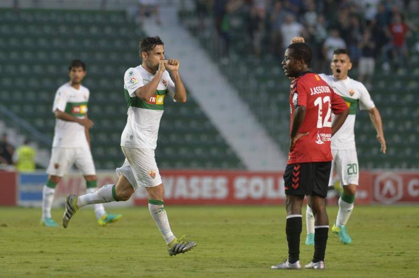 Las mejores imágenes del Elche - Nástic (4-4)