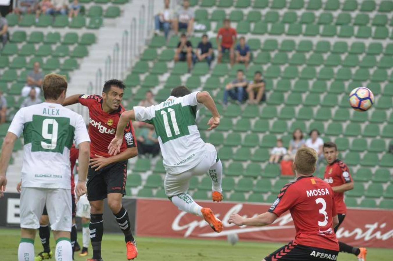 Las mejores imágenes del Elche - Nástic (4-4)