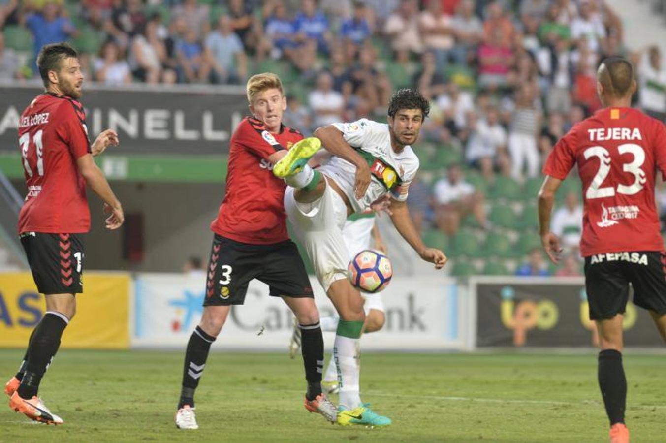 Las mejores imágenes del Elche - Nástic (4-4)