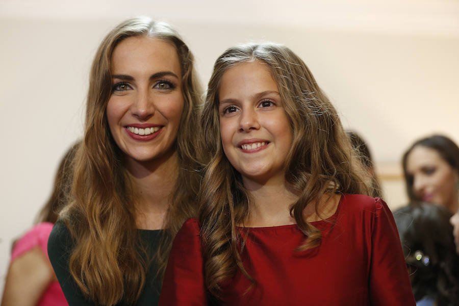 Fotos de Raquel Alario y Clara Parejo, falleras mayores de Valencia 2017