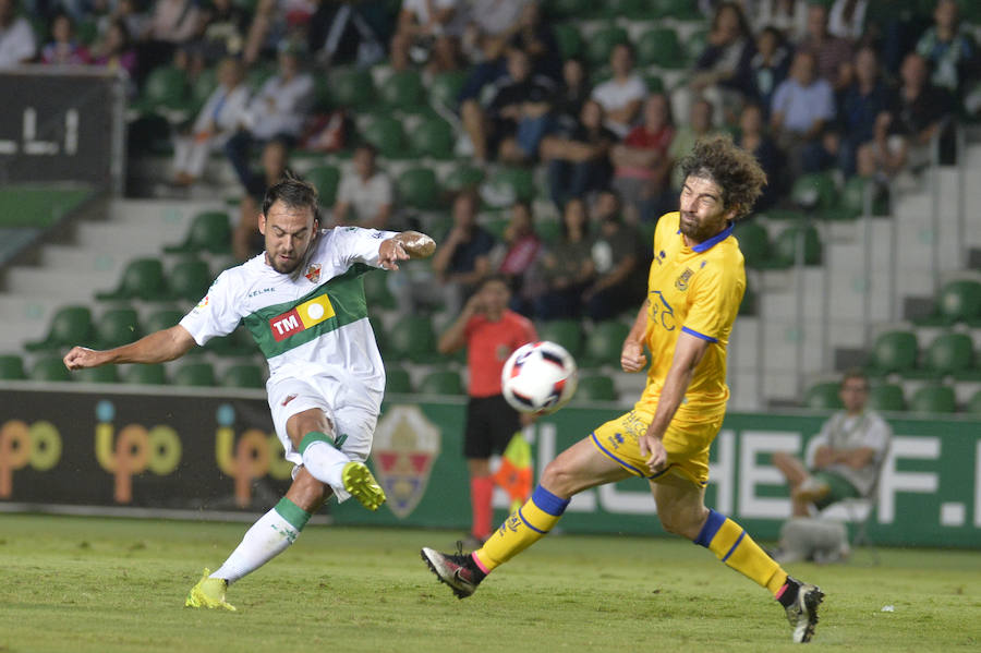 Las mejores imágenes del Elche -Alcorcón de Copa (0-1)