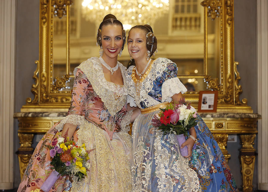 Fotos de la proclamación de Raquel Alario y Clara Parejo como falleras mayores de Valencia 2017