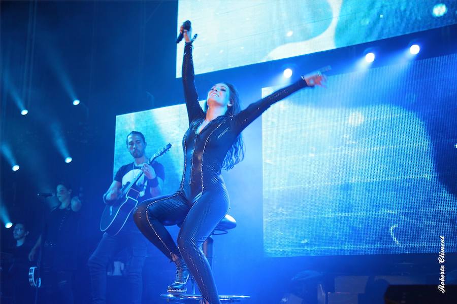 Concierto de Malú en la Plaza de Toros de Alicante