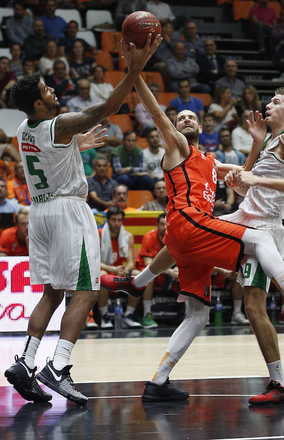 Las imágenes del encuentro entre el Valencia Basket y el Union Olimpija