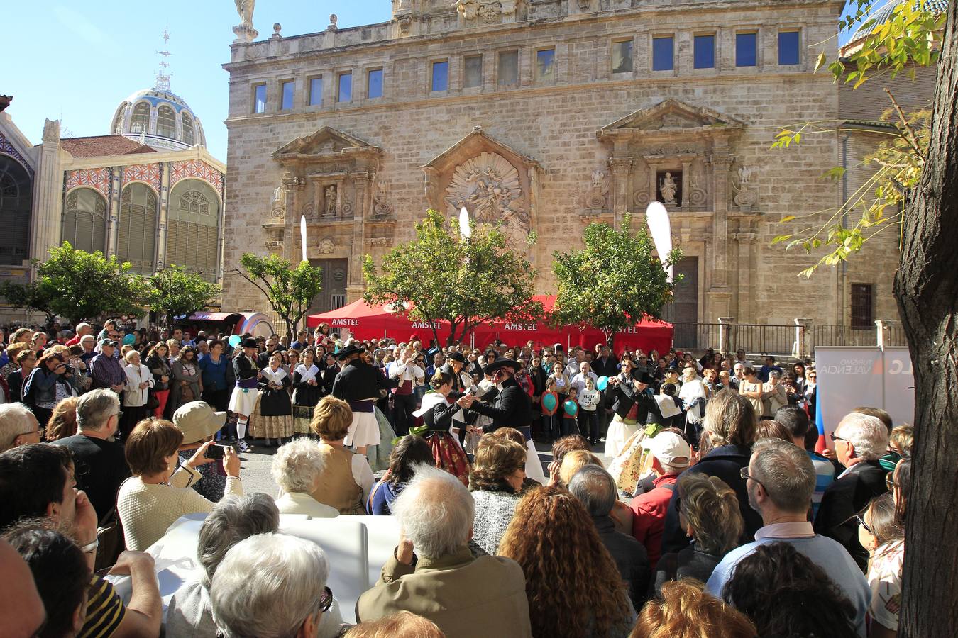 Fotos de la celebración de los 100 años de la primera piedra del Mercado Central