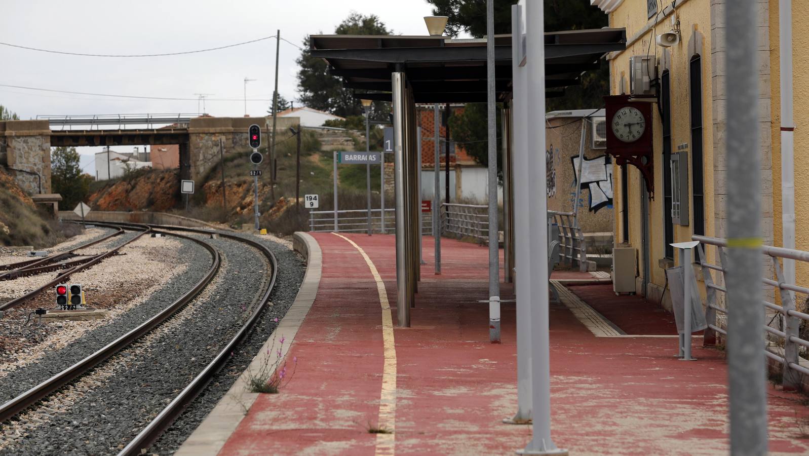 Fotos de la línea de tren Valencia-Zaragoza