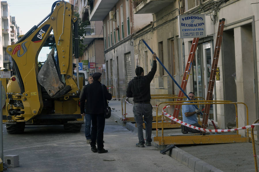 Actuación para el arreglo de aceras en Elche