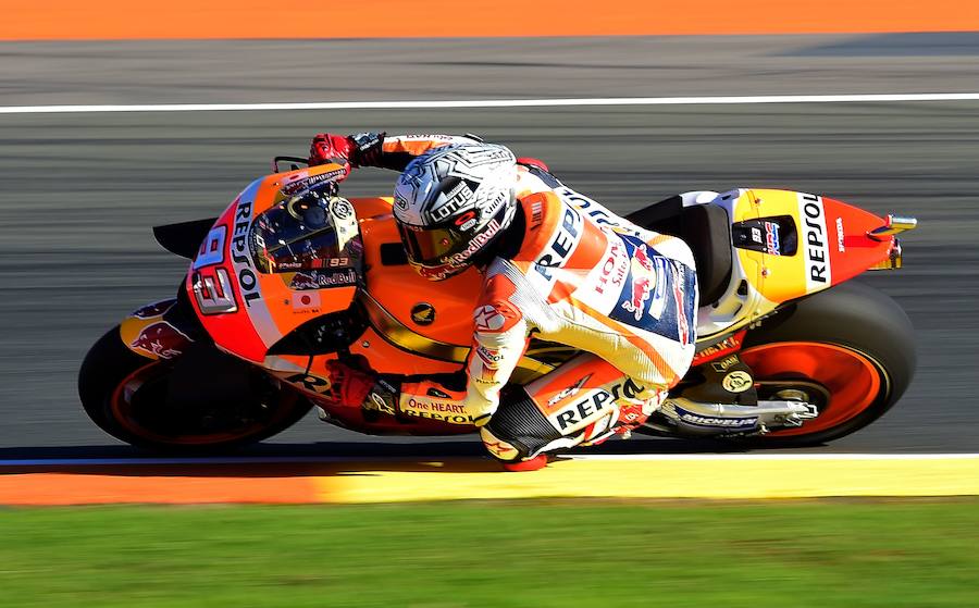 Primera sesión de entrenamientos libres de Moto GP en Cheste