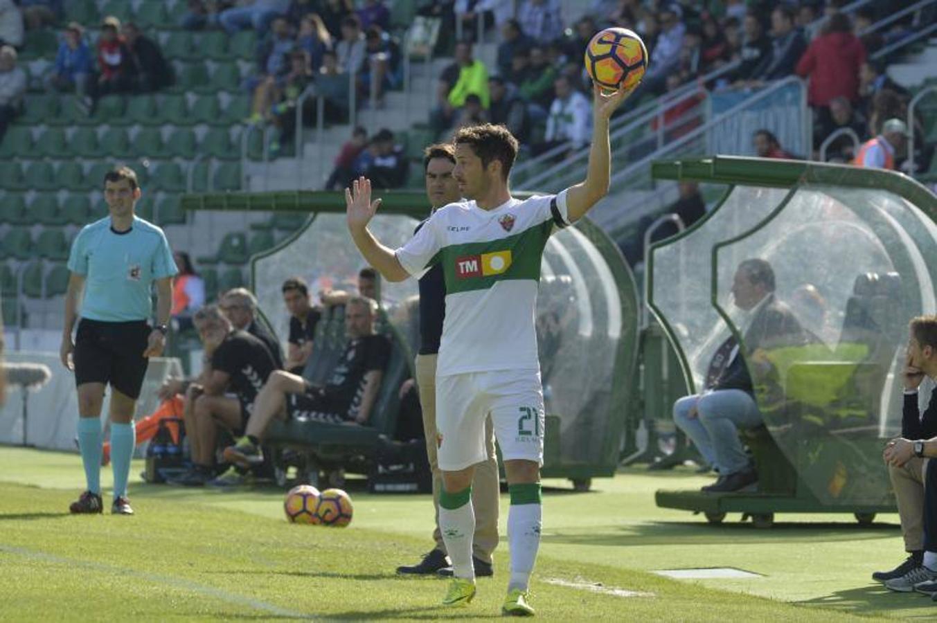 Las mejores imágenes del Elche - Valladolid (2-0)