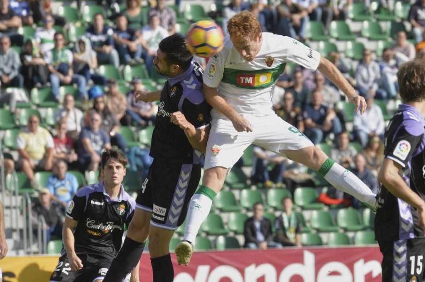 Las mejores imágenes del Elche - Valladolid (2-0)