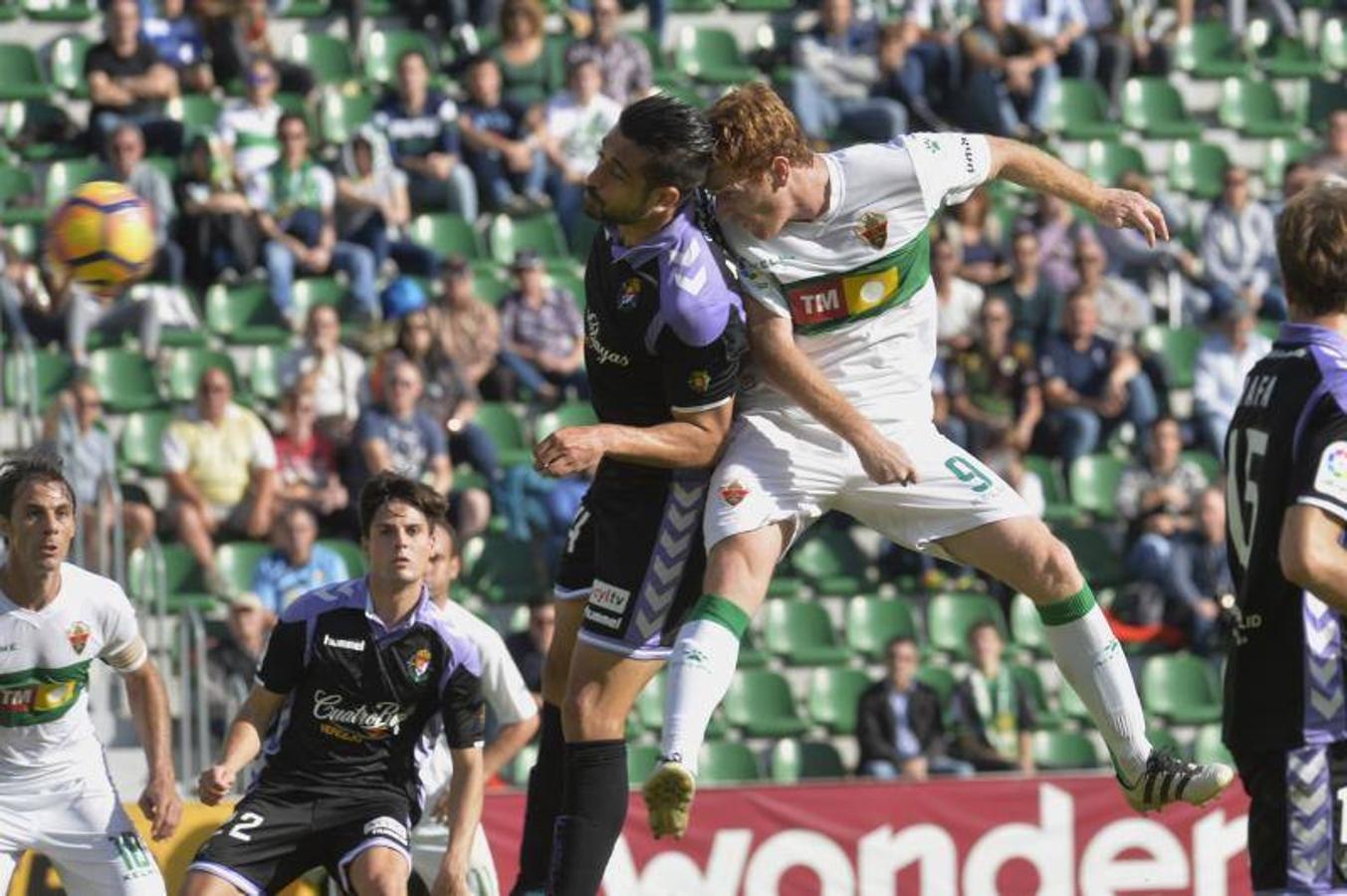 Las mejores imágenes del Elche - Valladolid (2-0)