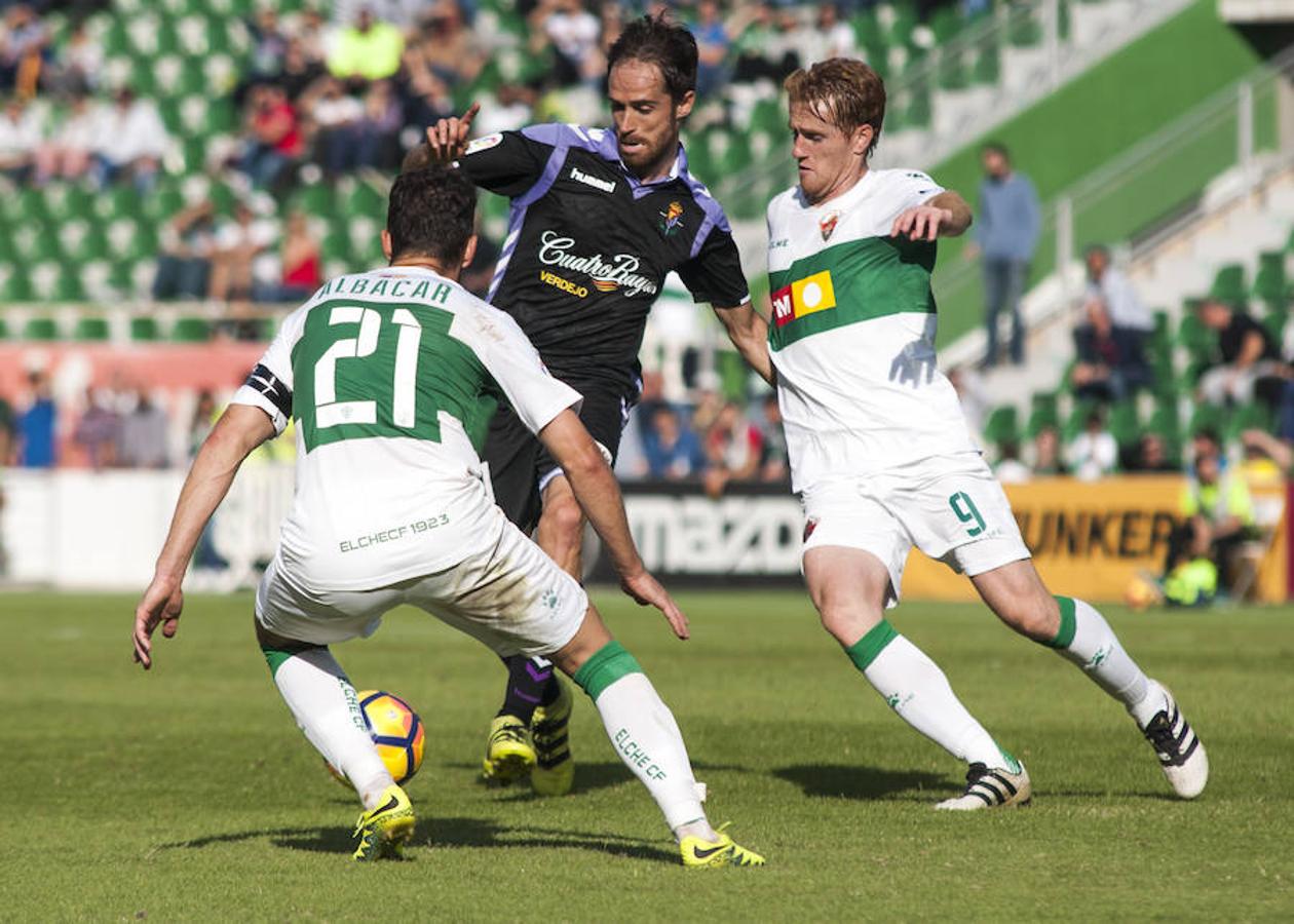 Las mejores imágenes del Elche - Valladolid (2-0)