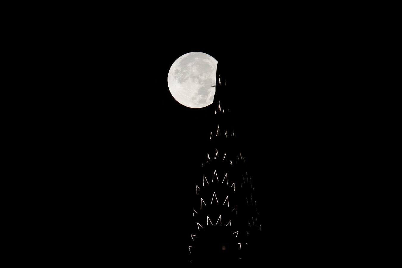 Así se ve la superluna 2016