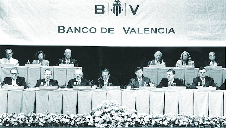 La historia de Banco de Valencia, en imágenes