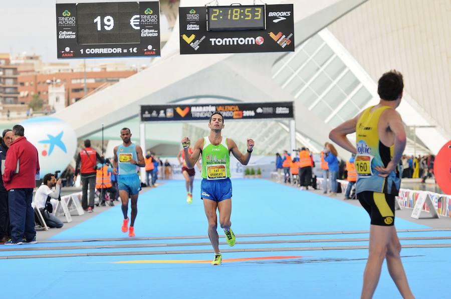 Fotos del Maratón de Valencia 2016 (IV)