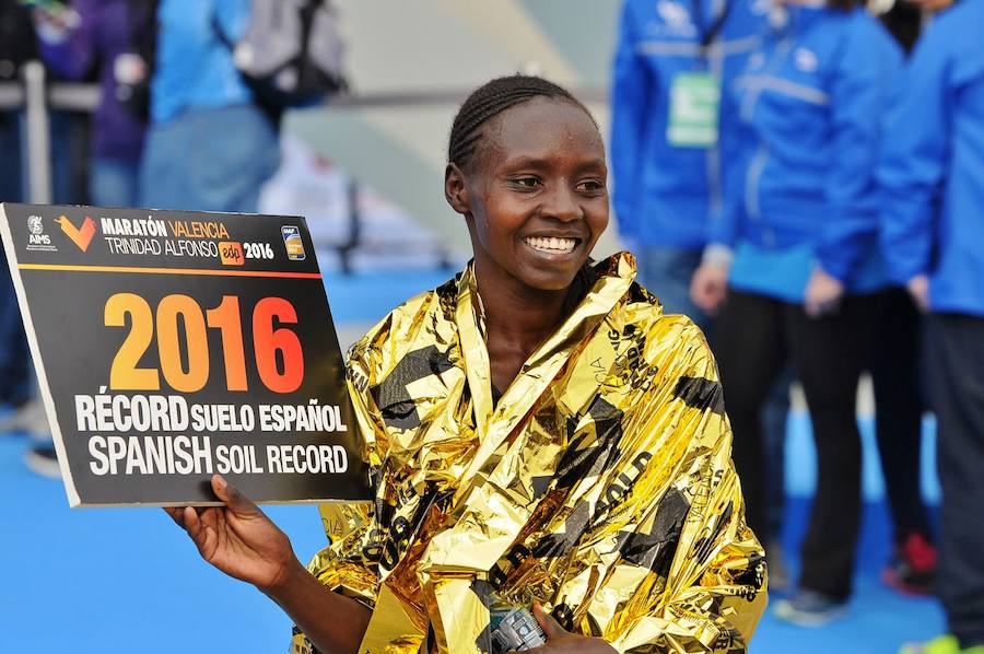 Fotos del Maratón de Valencia 2016 (IV)