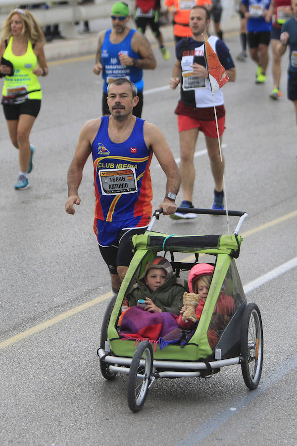 Fotos del Maratón de Valencia 2016 (V)