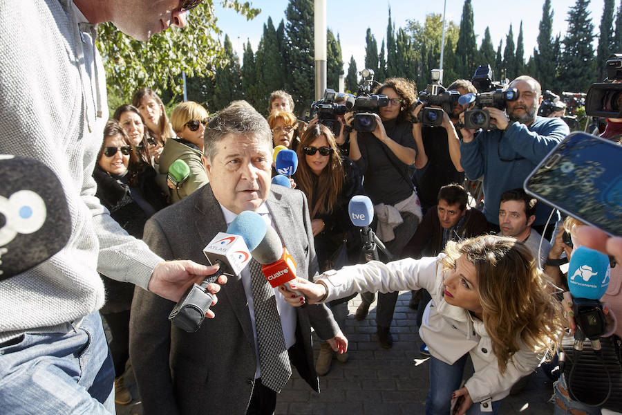 Fotos del funeral de Rita Barberá en el Tanatorio de Valencia