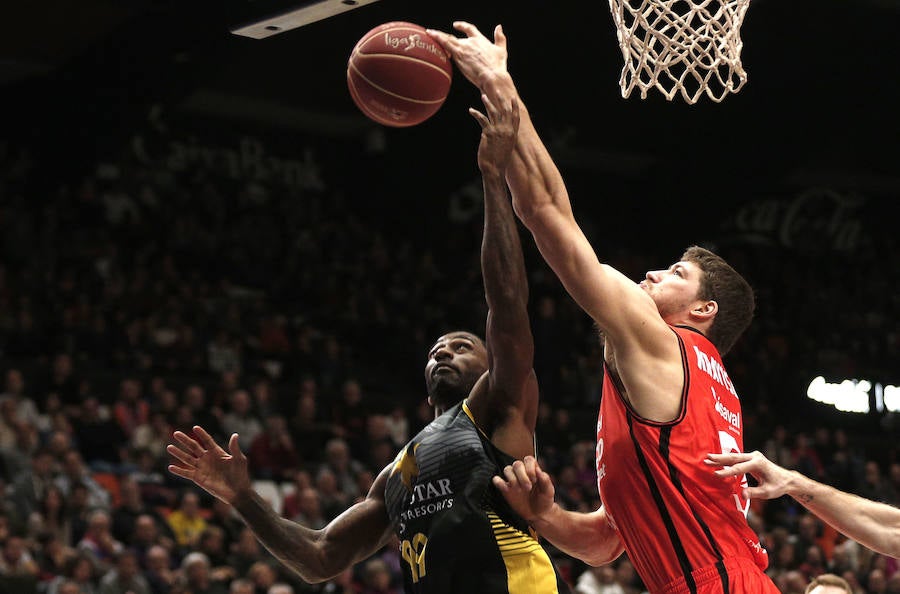 Imágenes de la victoria del Valencia Basket ante el Iberostar Tenerife