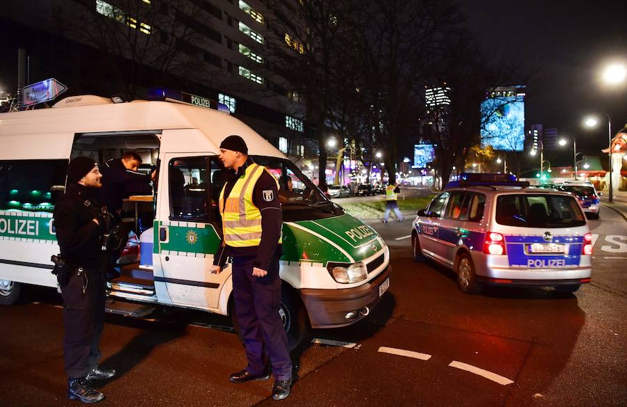 Al menos nueve muertos en un mercado navideño alemán por la embestida de un camión