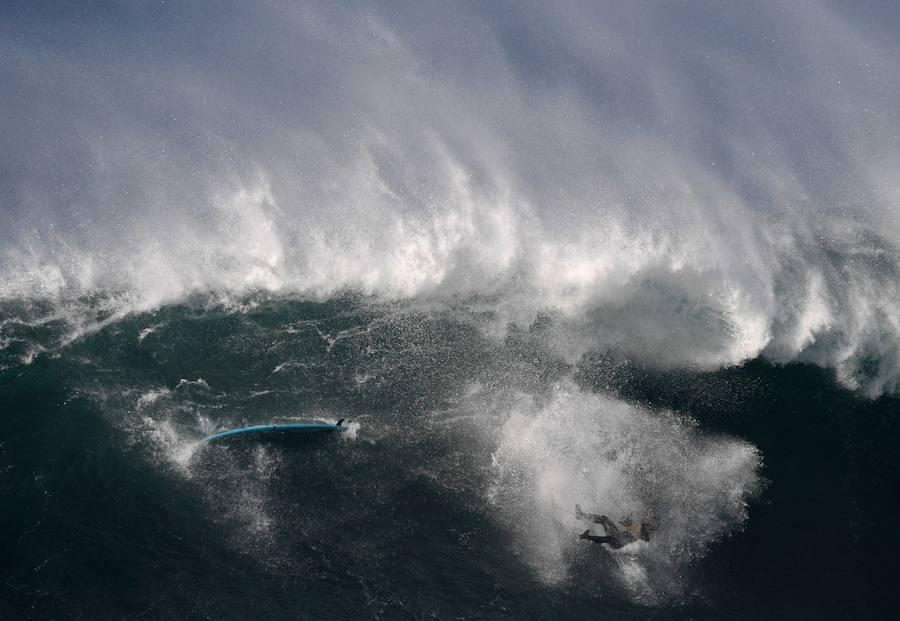 Fotos de Nazare, el mejor lugar del mundo para surfear