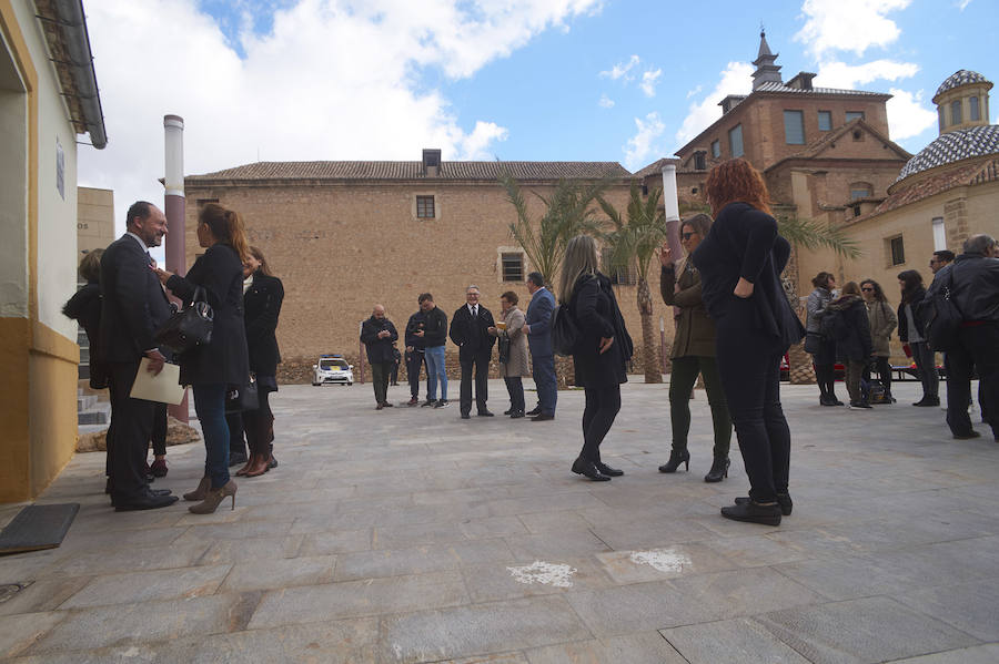 Un logo para recordar al poeta