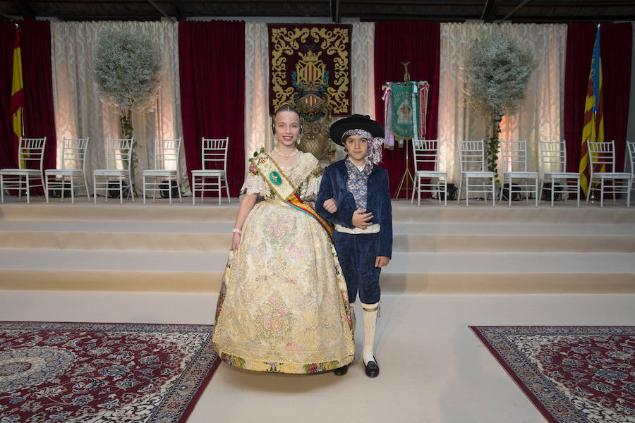 Fotos de la presentación de Mabel Pérez-Manglano, fallera mayor infantil de la Falla Convento Jerusalén