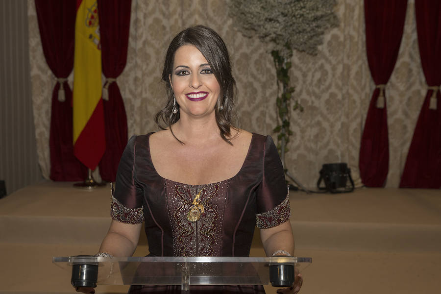 Fotos de la presentación de Carmen Belda, fallera mayor de la Falla Convento Jerusalén