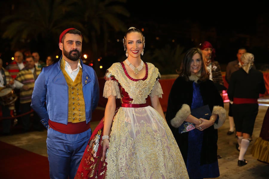 Fotos de la exaltación de la fallera mayor de Valencia, Raquel Alario