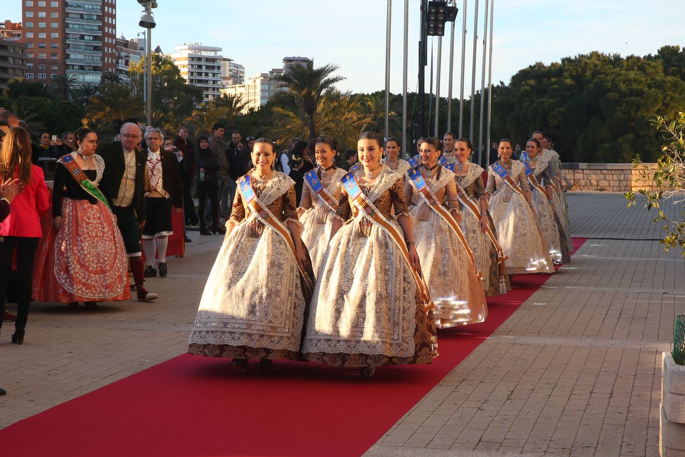 Fotos de la exaltación de la fallera mayor infantil de Valencia 2017